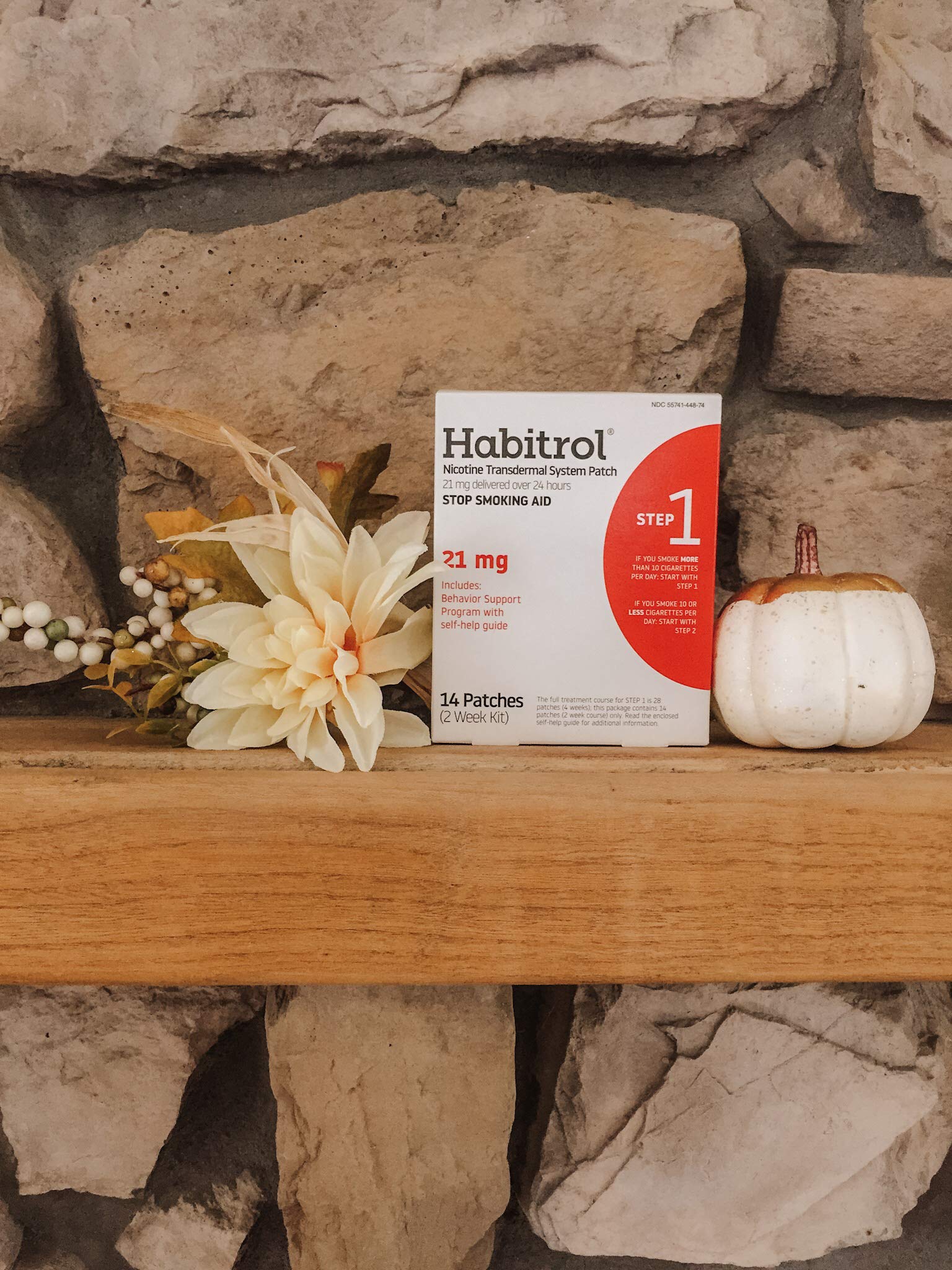Habitrol parche detalle de textura adhesiva y borde discreto para comodidad diaria
