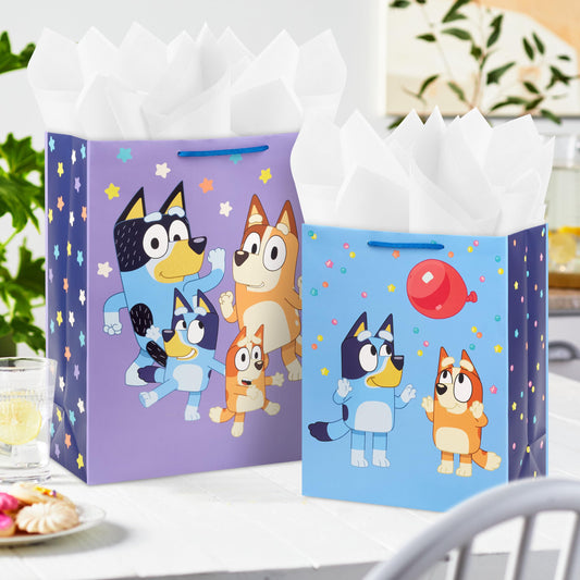 Hallmark bolsa Bluey diseño azul detalle de Bluey y Bingo con globo, atractivo para cumples