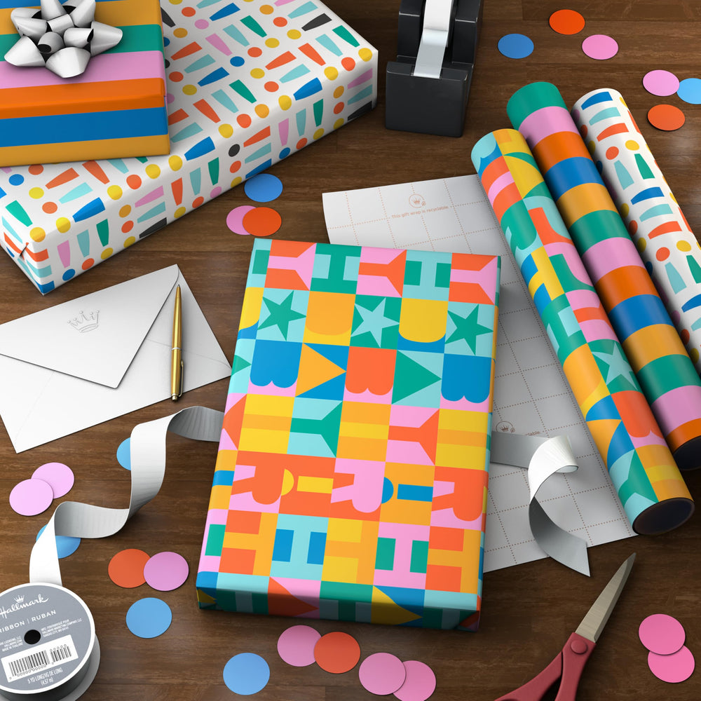 Hallmark textura y gramaje del papel, resistente para envolver con calidad