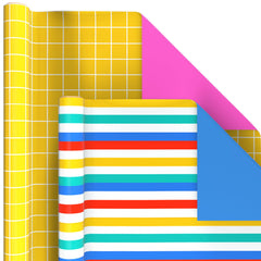 Etiqueta y reverso del rollo Hallmark mostrando diseños reversibles y opciones coordinadas