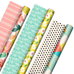 Hallmark frente del paquete mostrando los tres rollos y variedad de diseños, ideal para regalar
