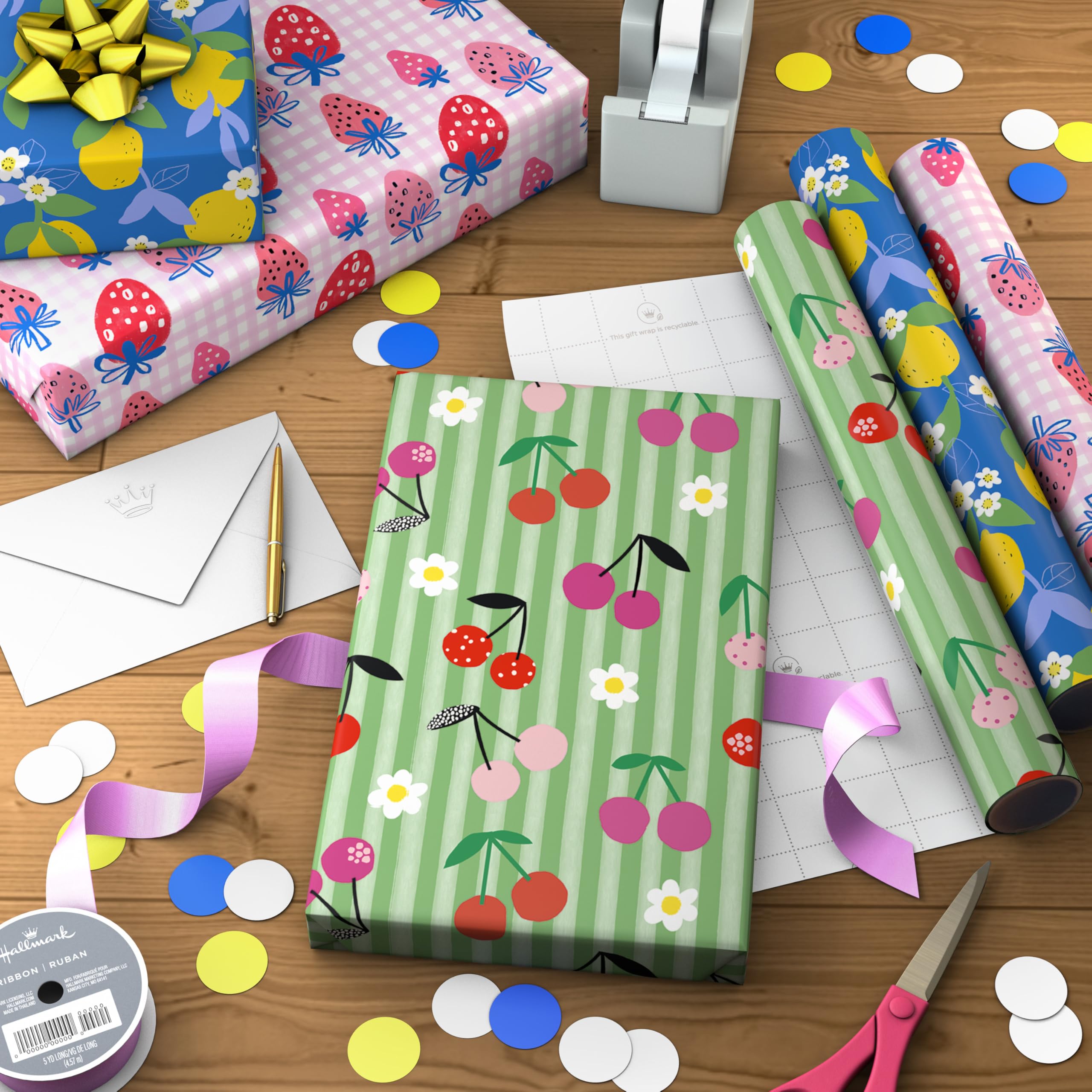 Hallmark diseño de limones en fondo azul, ideal para regalos primaverales