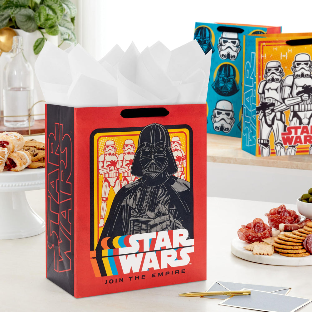 Hallmark bolsa stormtroopers amarilla frontal, ideal para regalos infantiles