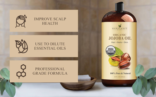 Handcraft Blends textura del aceite de jojoba en gota mostrando absorción rápida y ligera