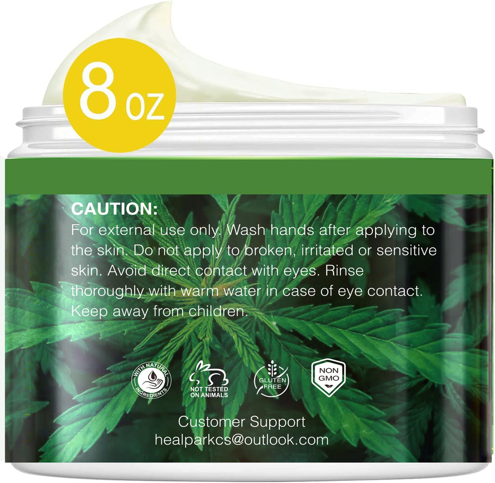 Healpark crema aplicada en antebrazo durante masaje para sensación refrescante