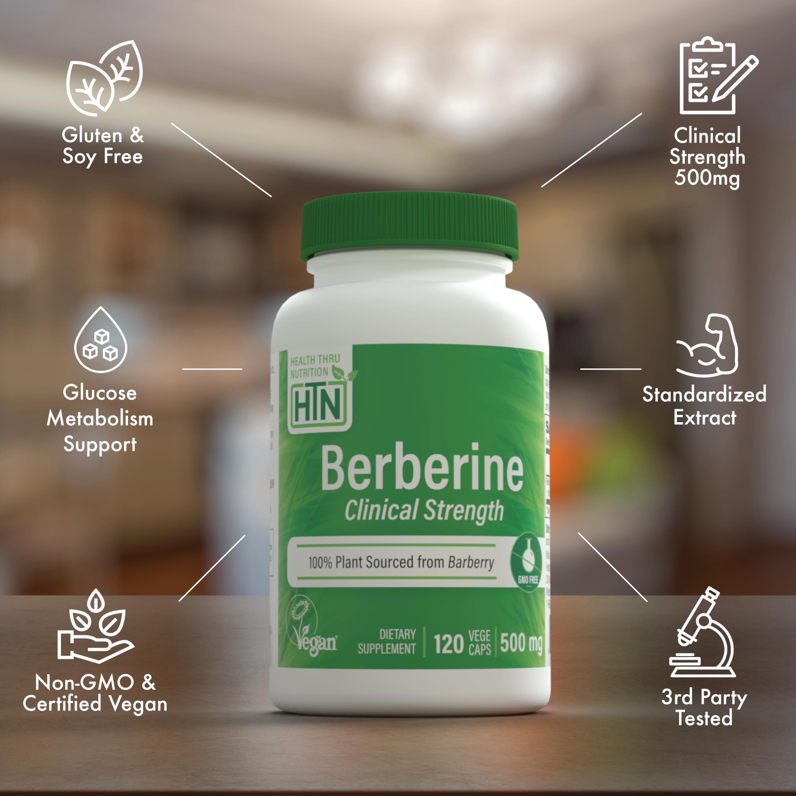 Cápsula en mano para comparar tamaño por Health Thru Nutrition, comodidad al tragar