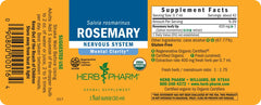 Herb Pharm escena de cocina saludable integrando extracto en ritual diario