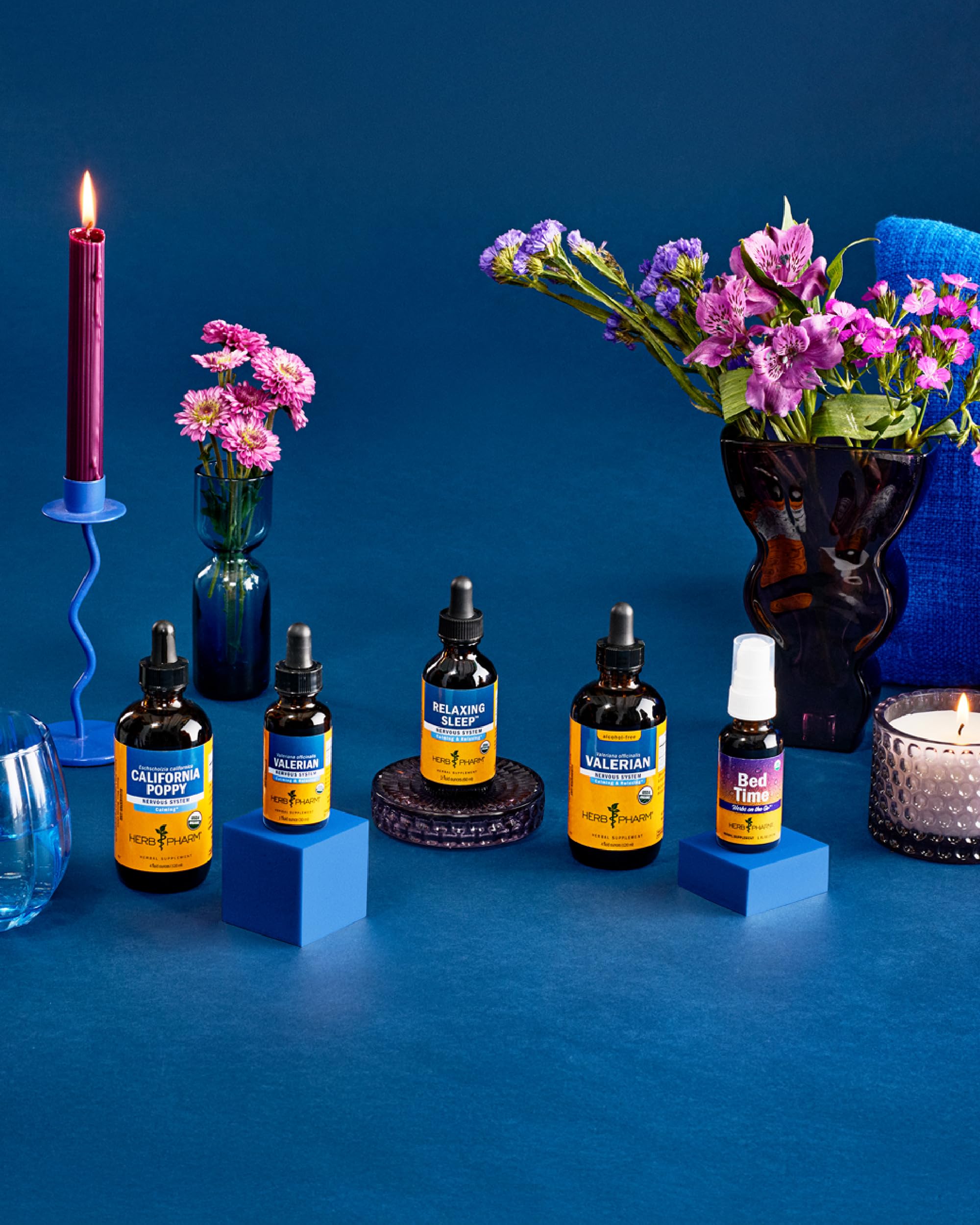 Herb Pharm botella junto a una regla para comparar tamaño y duración