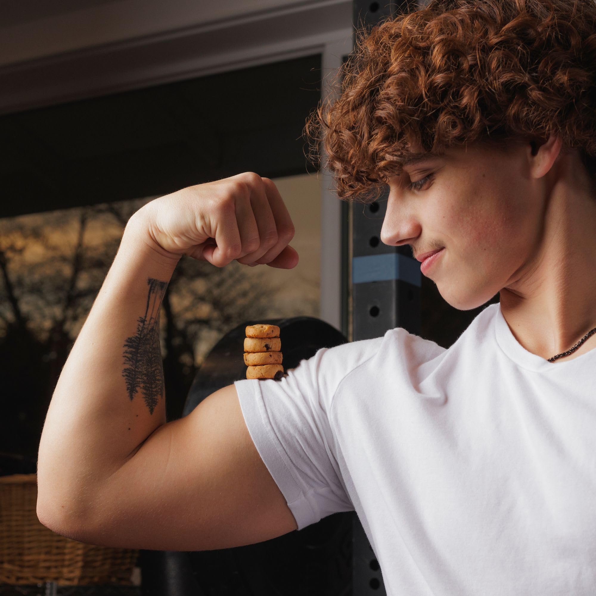 HighKey etiqueta nutricional en detalle mostrando 14 g proteína y bajo azúcar