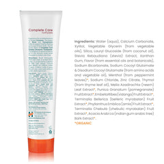 Himalaya textura de la pasta cremosa color marrón clara que facilita limpieza eficaz