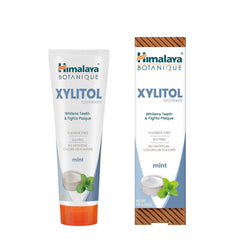 Himalaya empaquetado frontal mostrando la pasta menta y beneficios naturales