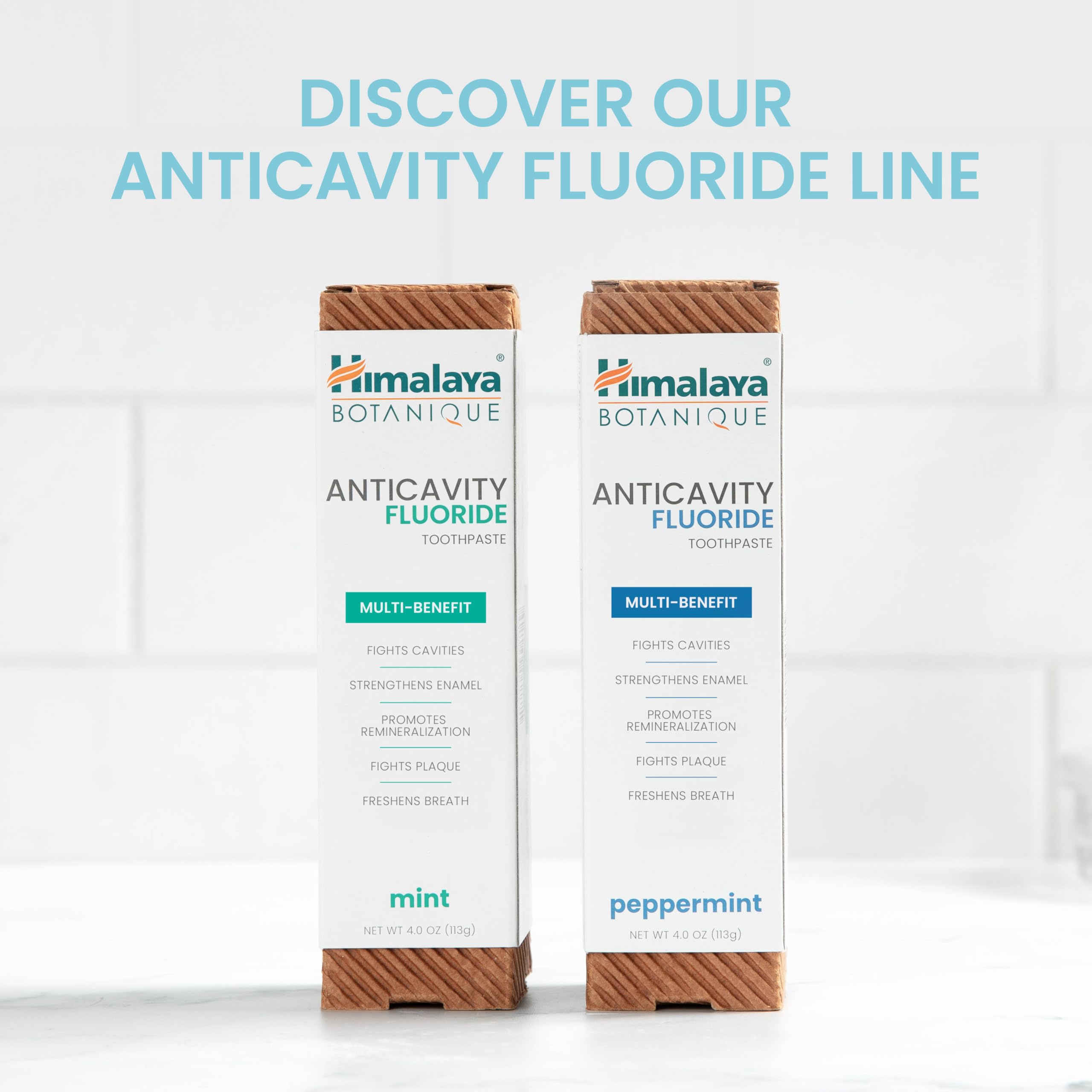 Himalaya en ambiente de baño estilo de vida que transmite frescura diaria