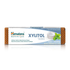 Himalaya etiqueta de ingredientes en primer plano para verificar botanicals
