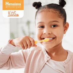 Himalaya etiqueta con ingredientes botánicos evidencia de limpieza suave