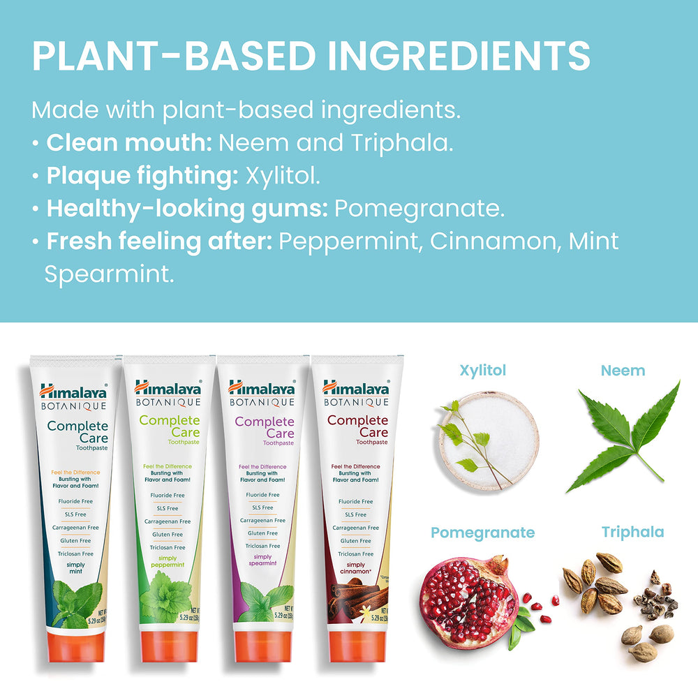 Himalaya pasta dental en baño moderno, ambiente cotidiano y uso familiar