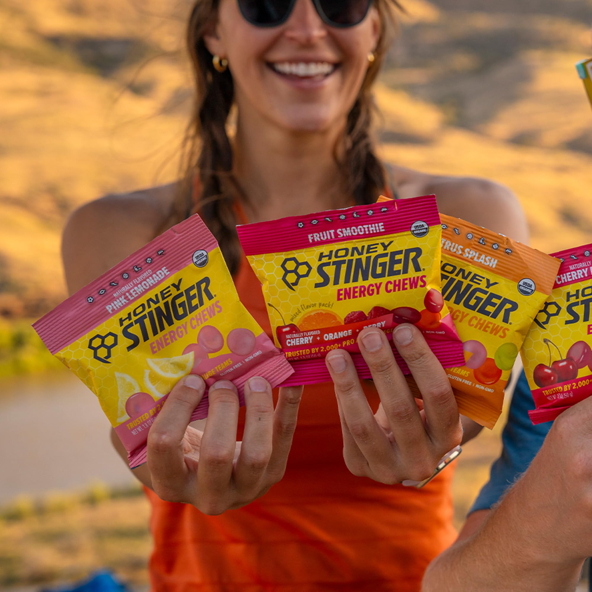 Honey Stinger gomitas en escena de ciclismo para rendimiento sostenido