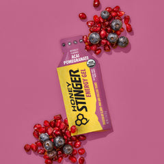 Honey Stinger gel en uso durante carrera aporta energía práctica en movimiento