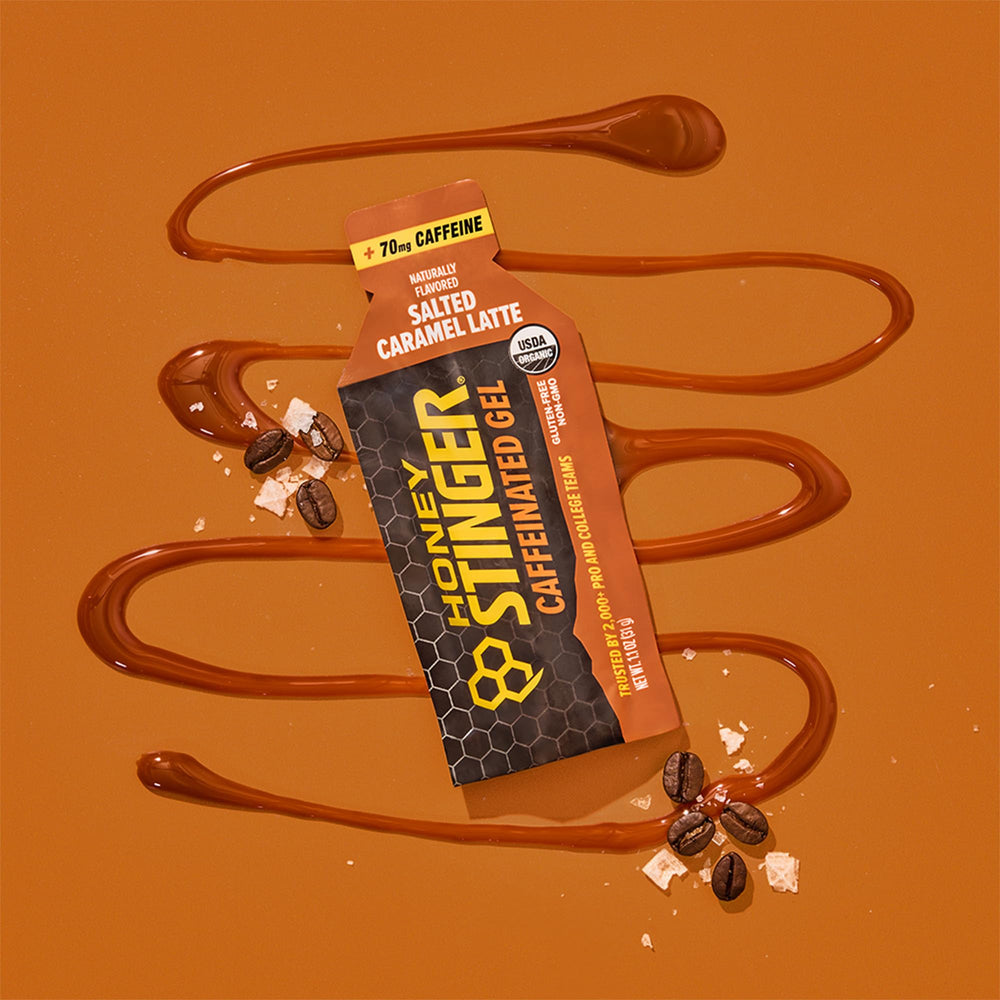 Honey Stinger comparación de tamaño del sobre frente a mano, portátil