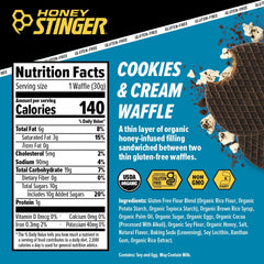 Honey Stinger waffle en mano durante actividad, práctico y fácil de comer