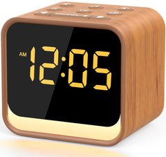 HOUSBAY vista frontal del reloj de madera con pantalla clara y diseño compacto