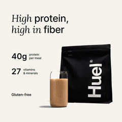 Huel Black Edition cucharada de polvo proteico, visualiza porción y fácil dosificación
