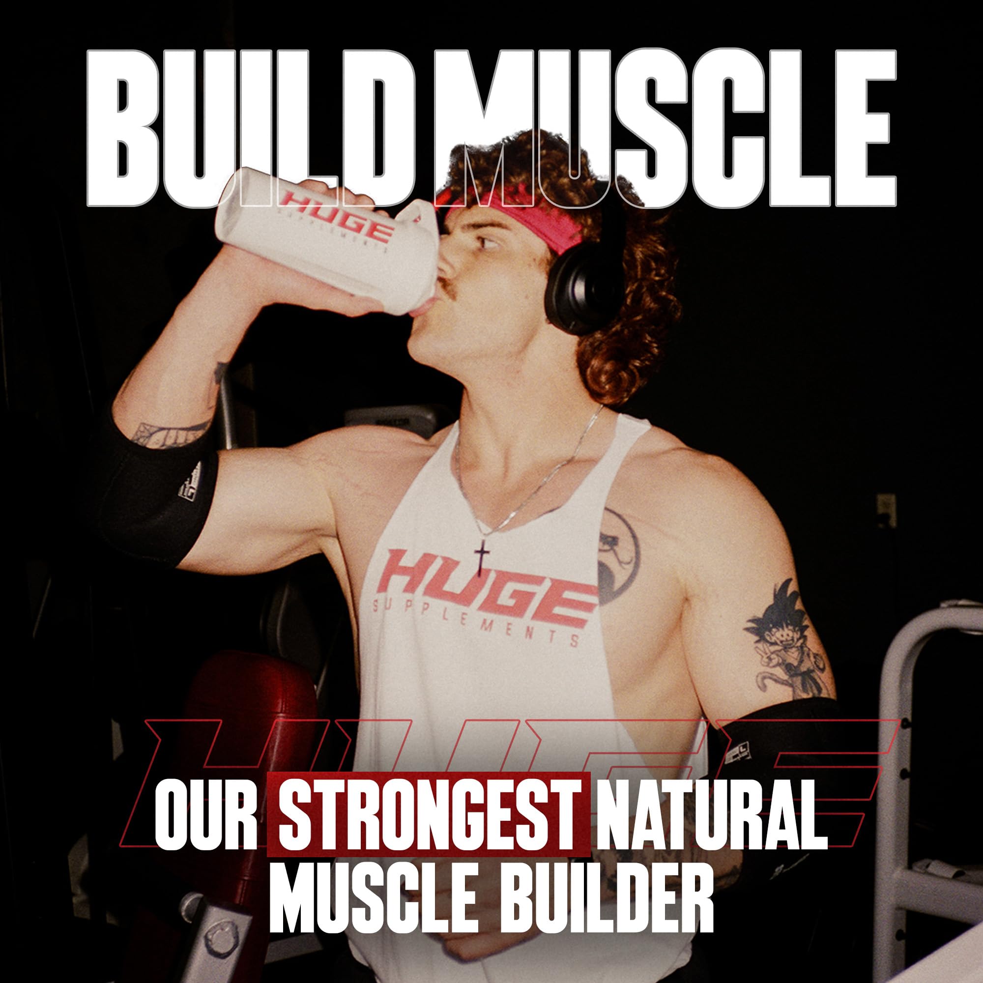 Huge Supplements pastillas sobre superficie mostrando tamaño y dosificación fácil