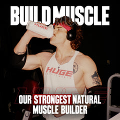 Huge Supplements pastillas sobre superficie mostrando tamaño y dosificación fácil
