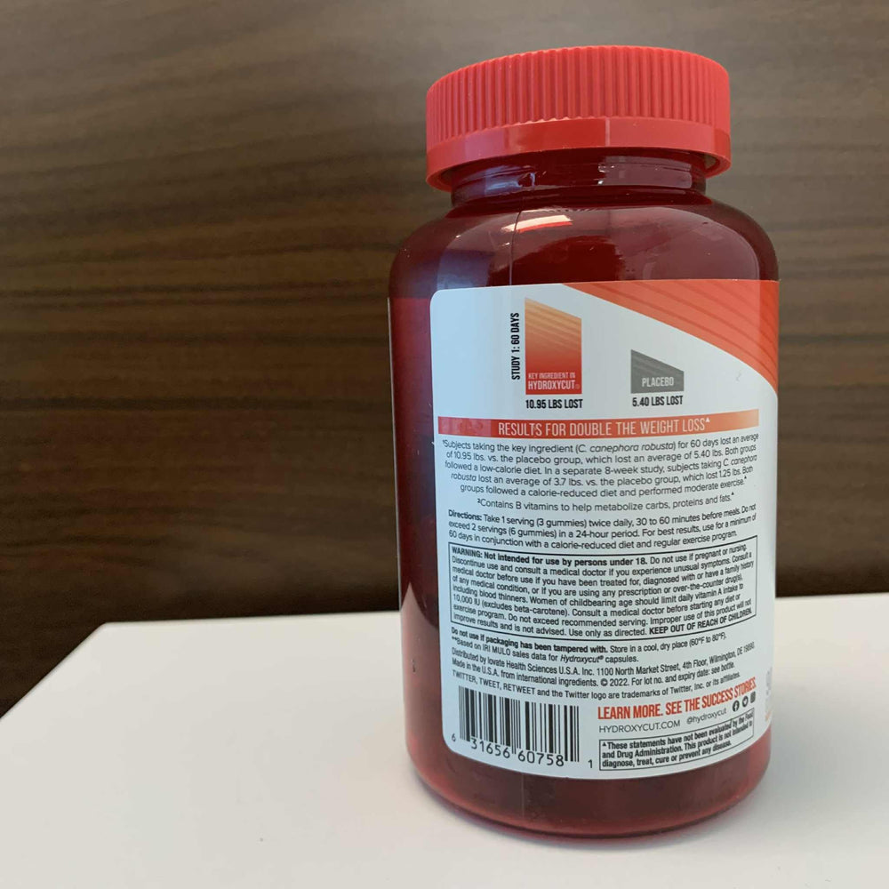 Etiqueta de Hydroxycut con lista de C. canephora robusta y 15 vitaminas, claridad informativa
