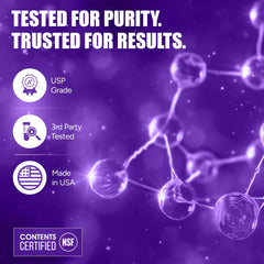 IMMUNOVITES frasco en mano mostrando tamaño práctico del producto