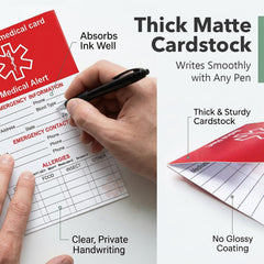 In Shine tarjeta junto a una tarjeta de crédito para comparación de tamaño