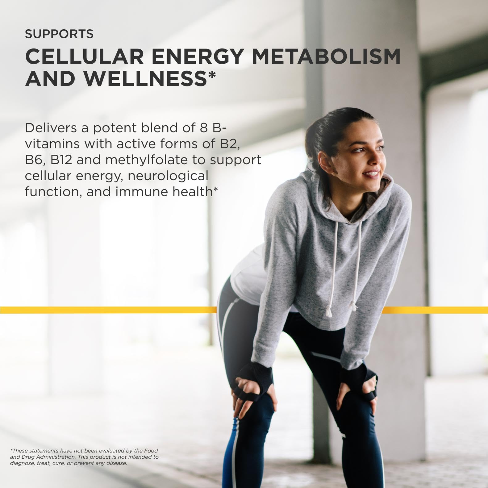 Integrative Therapeutics persona sujetando el frasco, uso cotidiano conveniente