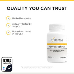 Integrative Therapeutics producto en cocina con frutas indicando uso diario saludable