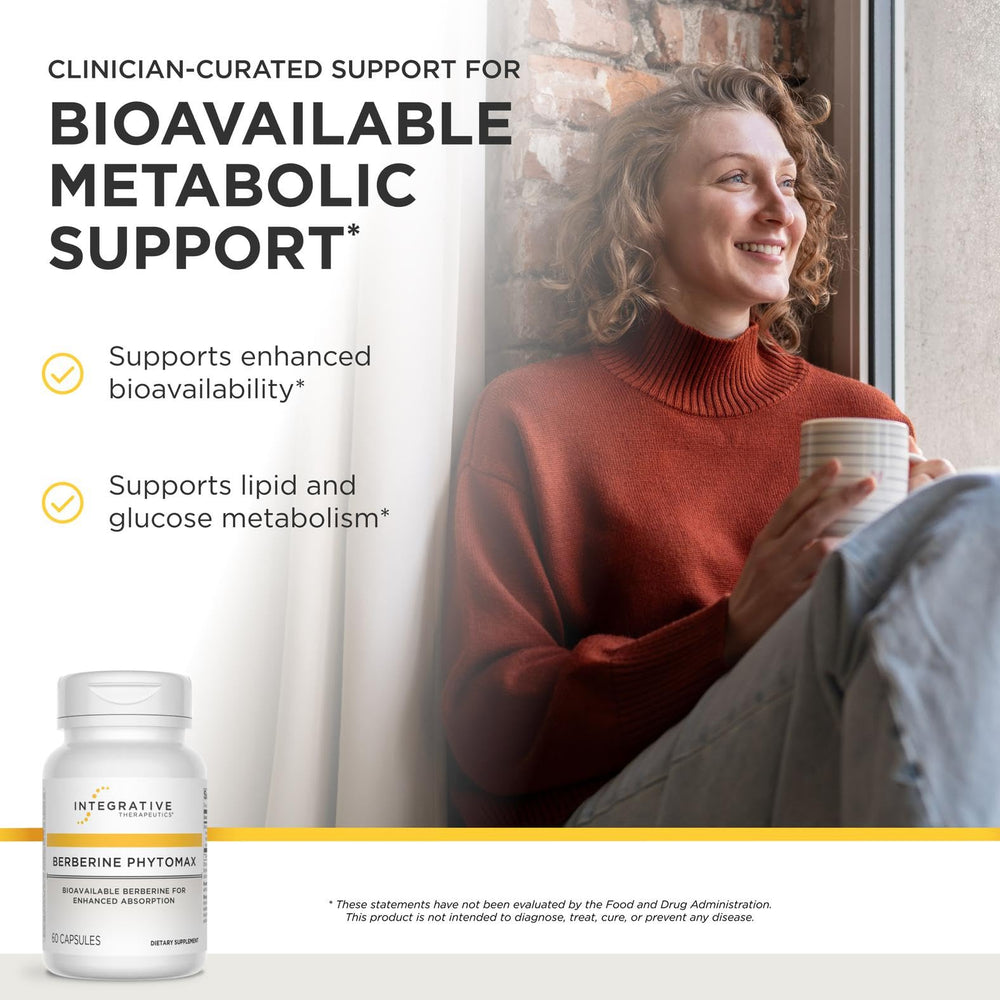 Integrative Therapeutics cápsula en mano mostrando facilidad de uso