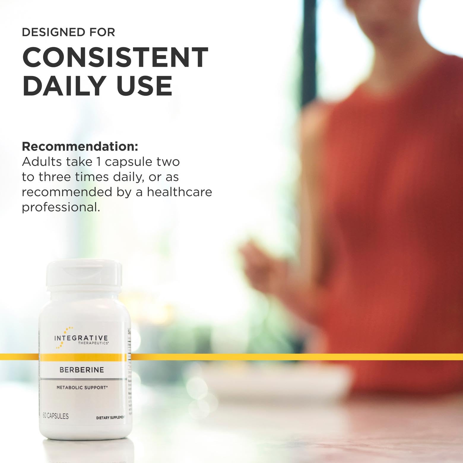 Frasco de Integrative Therapeutics Berberine en contexto de cocina saludable, sugiere integración diaria