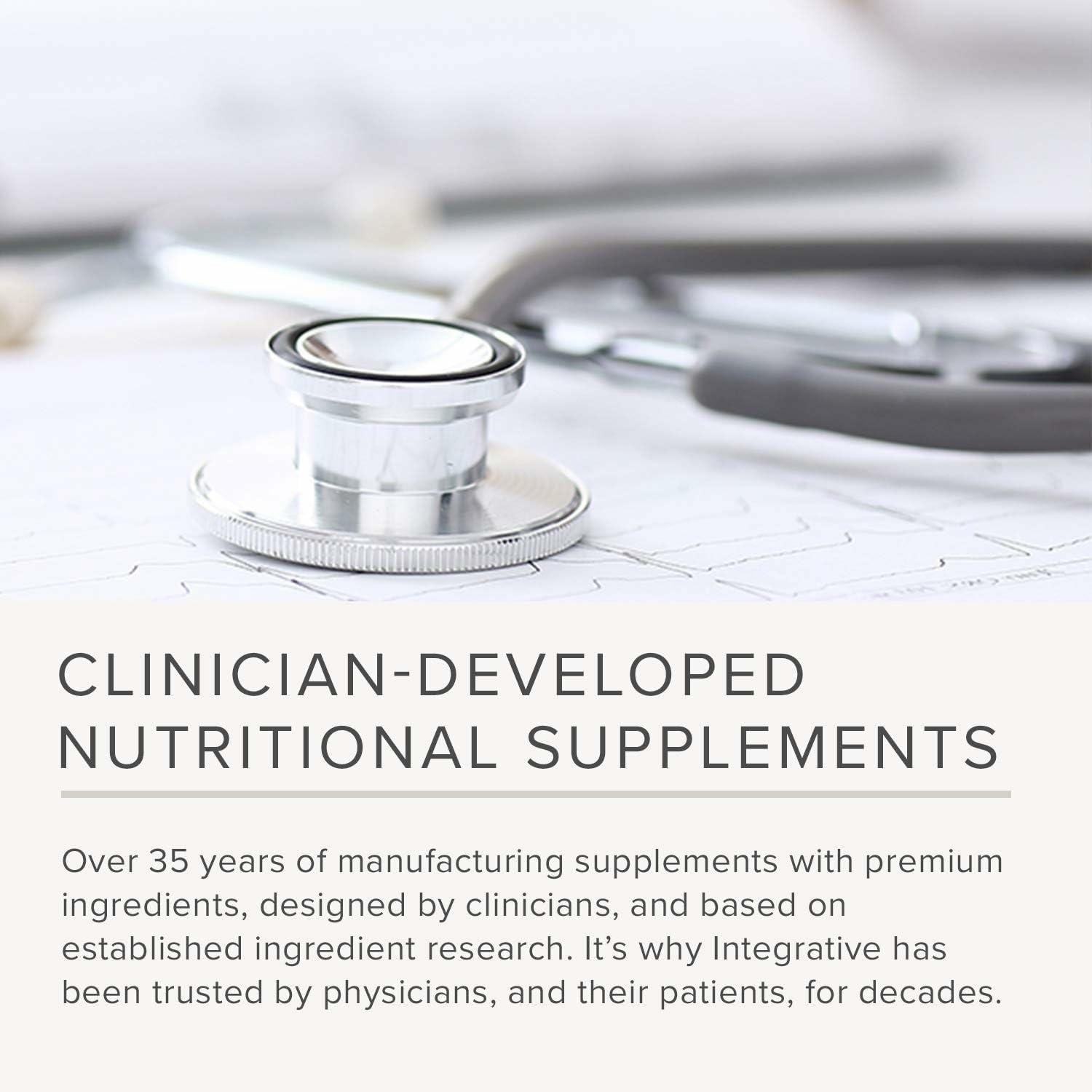 Integrative Therapeutics etiqueta nutricional de UBQH destacando 100 mg de ubiquinol por porción