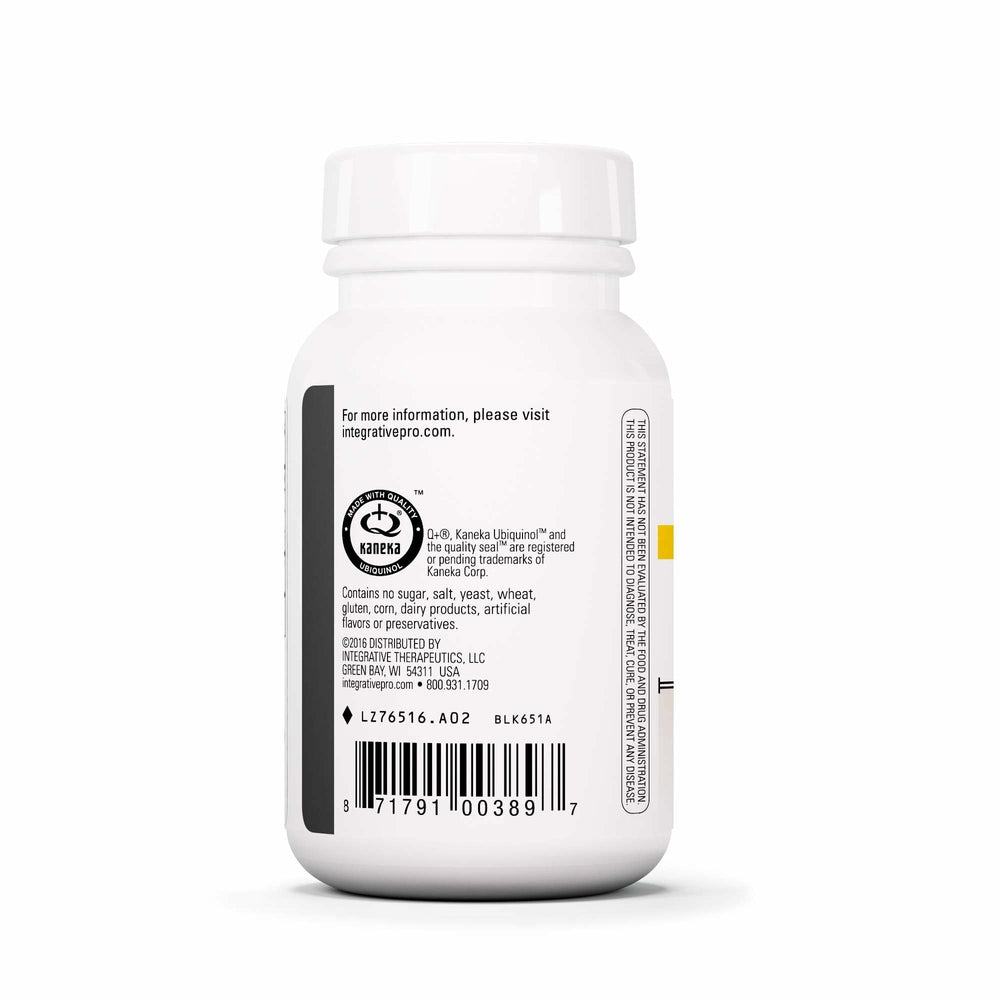 Integrative Therapeutics softgel UBQH en la palma para visualizar tamaño y comodidad de uso