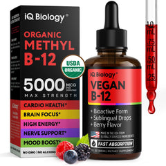 IQ BIOLOGY bote frontal de vitamina B12 líquida orgánica que muestra la etiqueta clara y beneficios prácticos