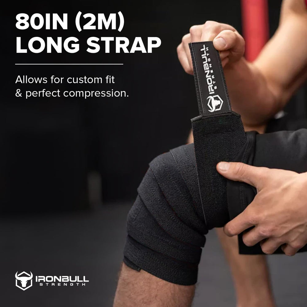 Comparación de tamaño Iron Bull Strength con mano mostrando 80 pulgadas y ajuste claro