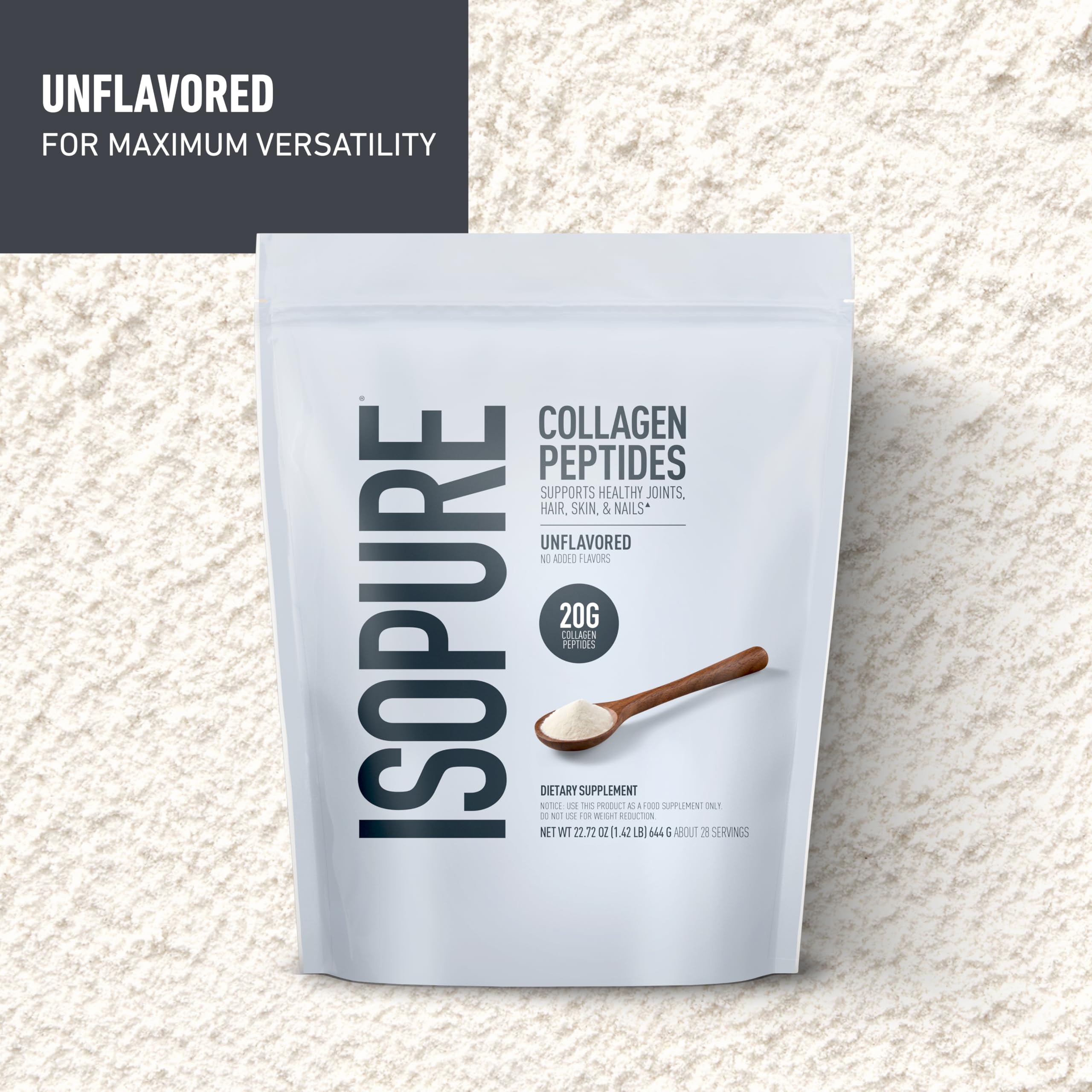 Isopure polvo disuelto en vaso con agua clara, beneficio de solubilidad