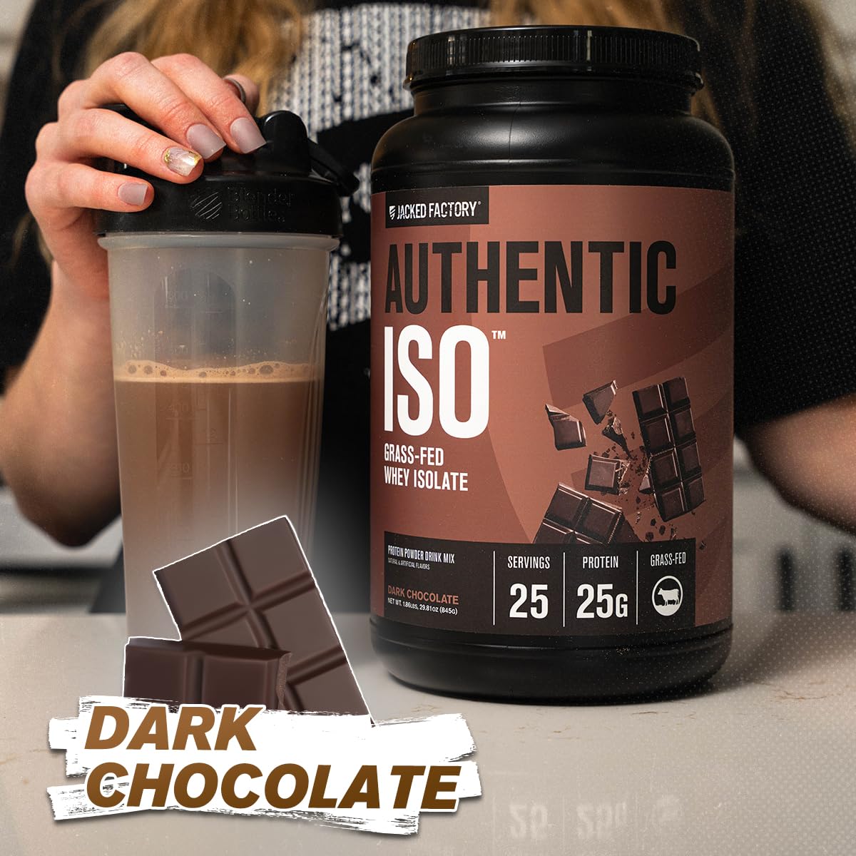 Jacked Factory batido de chocolate oscuro listo, favorece recuperación rápida