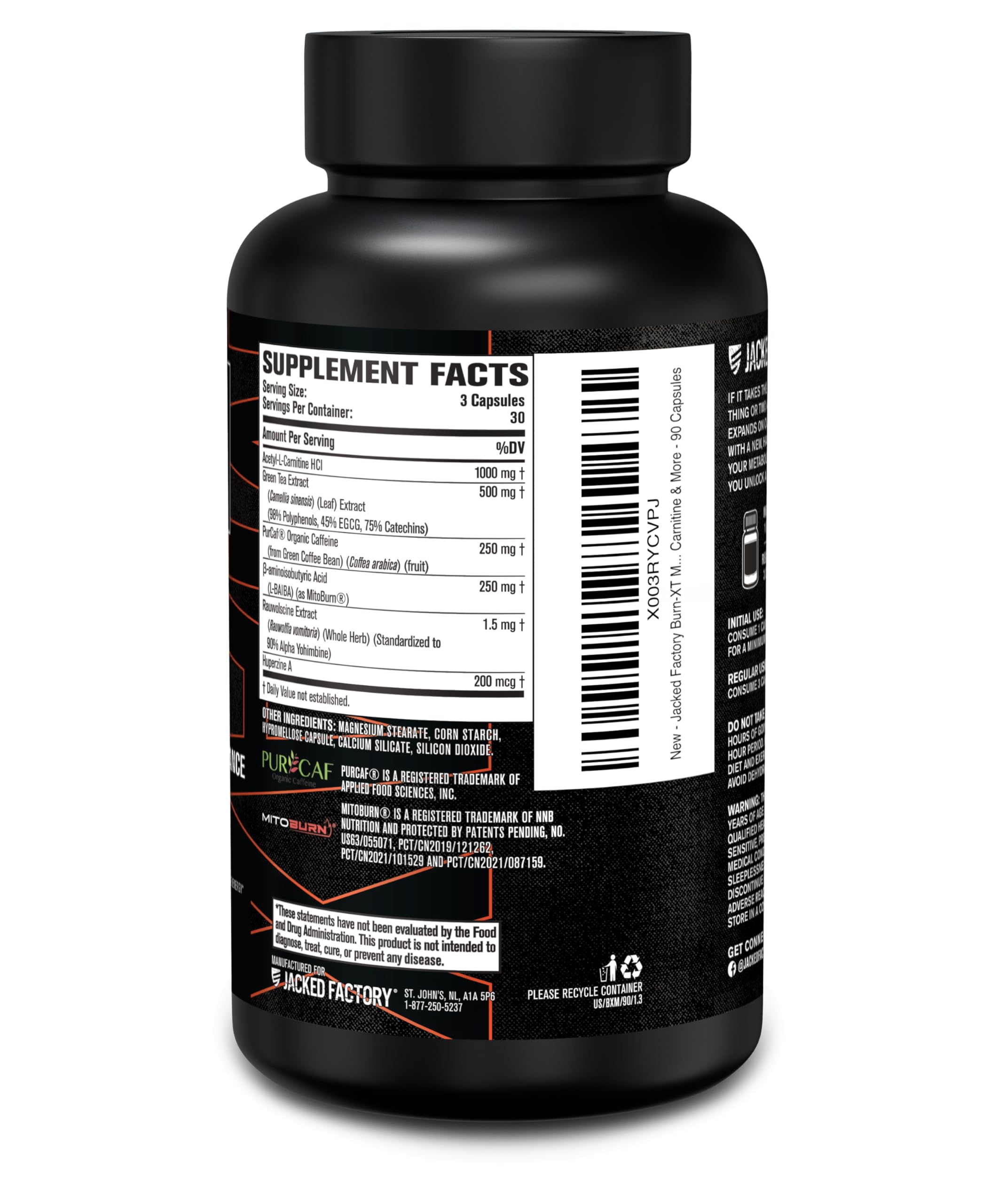 Jacked Factory estilo de vida activo con botella junto a ropa de entrenamiento
