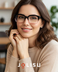 JOLISU gafas en bolso y escritorio sugiriendo disponibilidad y estilo diario