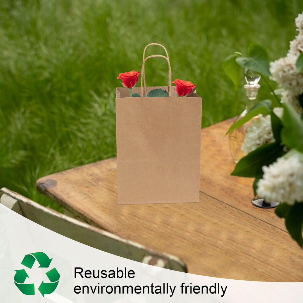 Joybe bolsa en uso con regalo dentro, ideal para fiestas y eventos