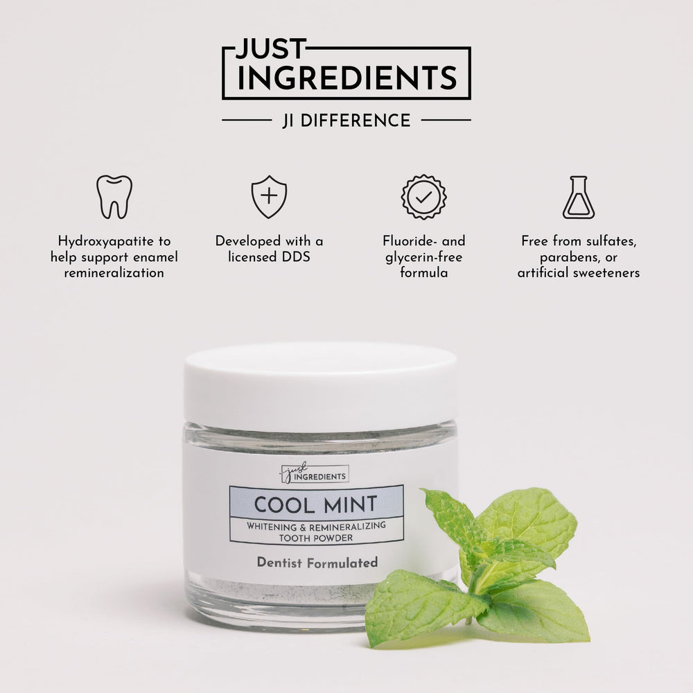 JUST INGREDIENTS envase de 1 oz junto a objetos cotidianos para comparar tamaño portátil