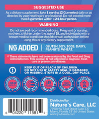 Just Nutrients persona sosteniendo gomita junto al cabello para apoyo visible