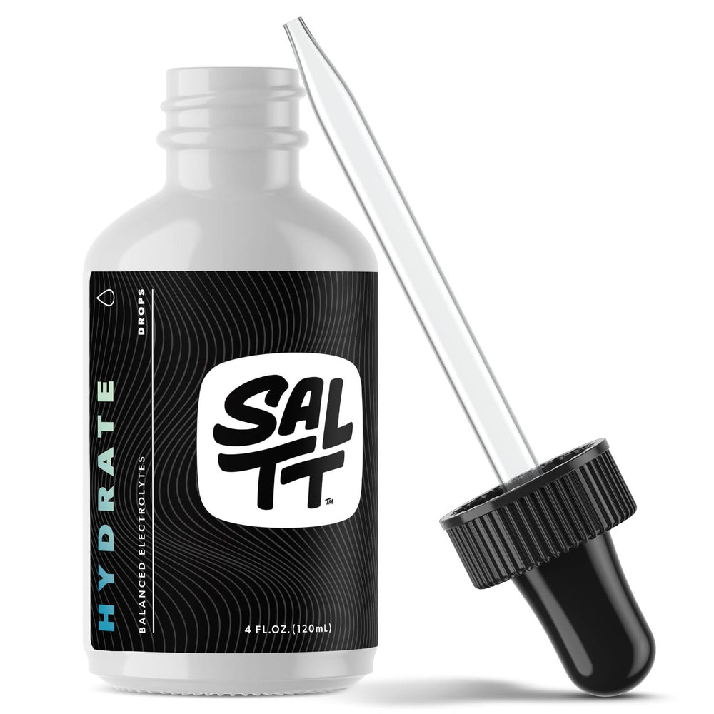 Keto Chow SALTT Hydrate vista frontal botella 4 oz, práctico para hidratación