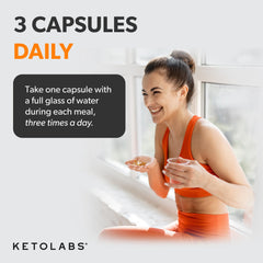 Ketolabs cápsula en mano demostrando formato práctico y portable