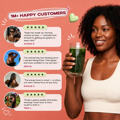 Kiala Nutrition cucharada con polvo lista para medir una porción conveniente