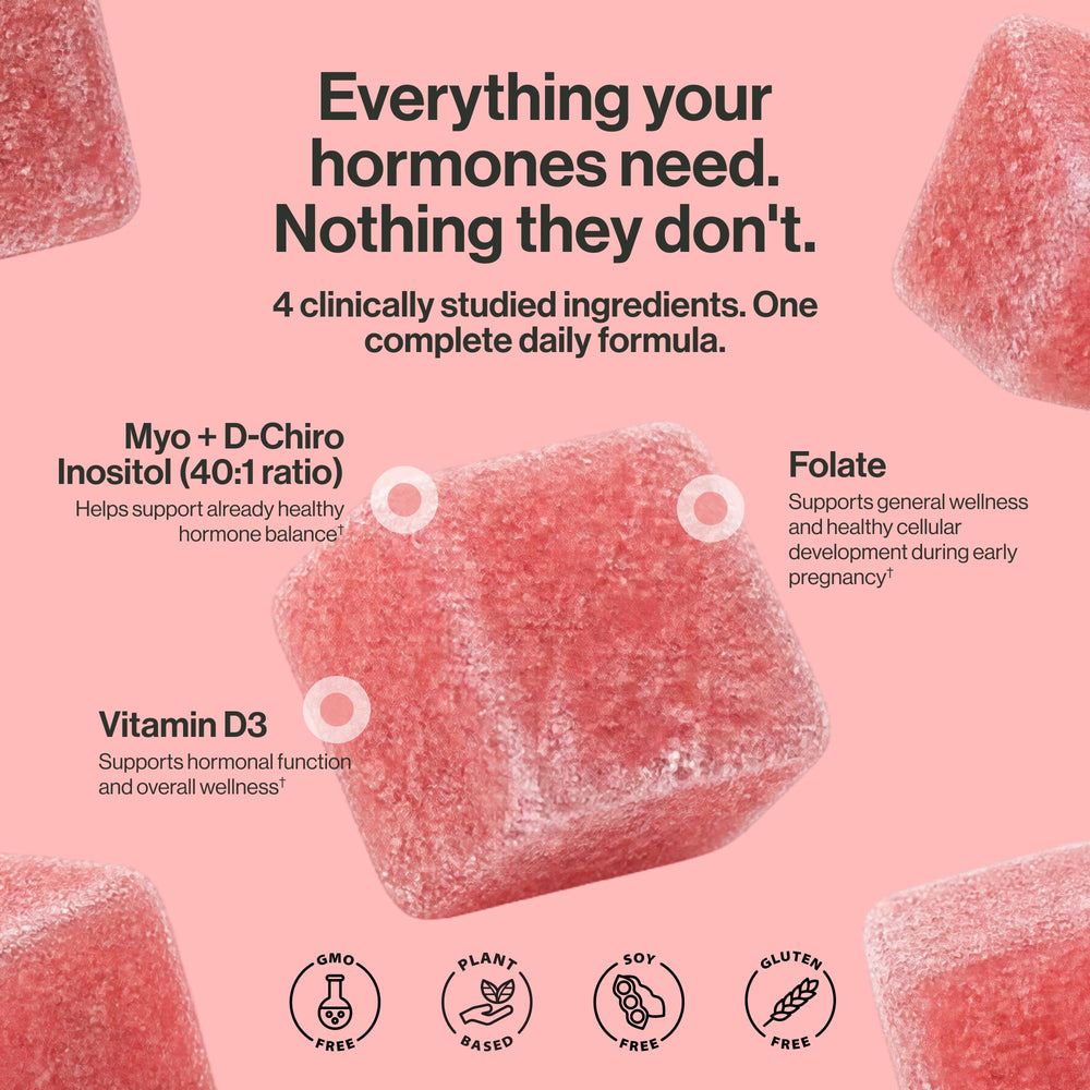 kindnature gomitas junto a un vaso en cocina para rutina diaria