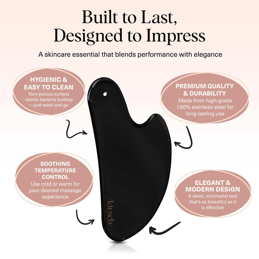 Kitsch gua sha junto a regla mostrando escala y beneficio de tamaño manejable